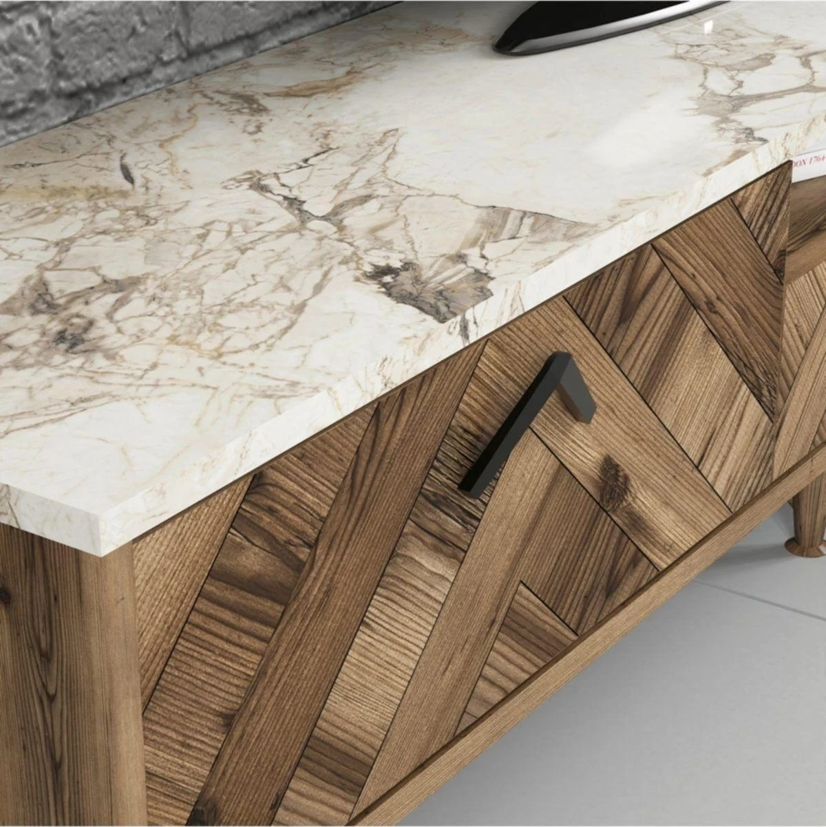 V